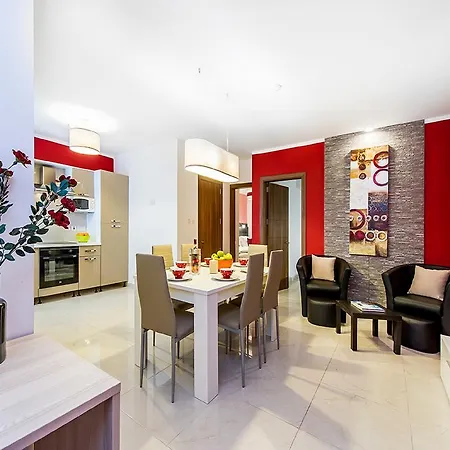 Bayside * San Ġiljan