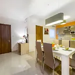 Bayside Apartamento *