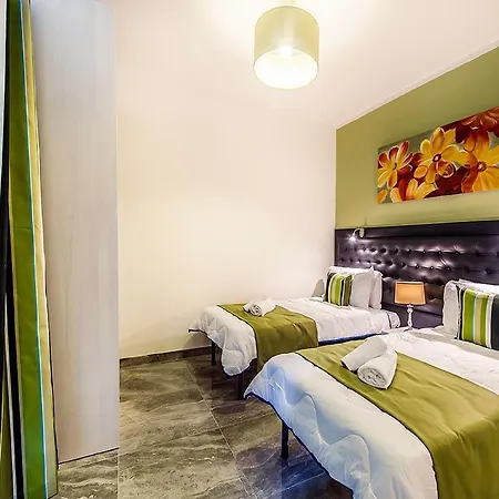 Bayside Apartment *
